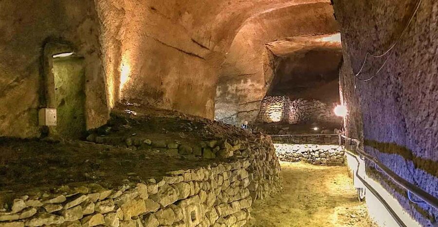 The Underground of Napoli: a Trip to the Hidden City - Why Naples makes sense from below