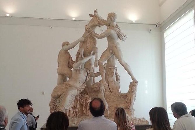 THE WONDERS OF ANTIQUES: The Archaeological Museum of Naples - A focused route through Greek and Roman art