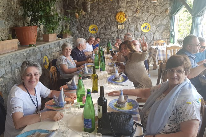 TOUR : EXCLUSIVE AMALFI COAST : Positano Sorrento Pompeii - Two hours inside Pompeii