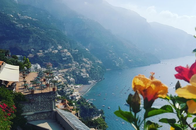 TOUR : EXCLUSIVE AMALFI COAST : Positano Sorrento Pompeii - Positano in one hour