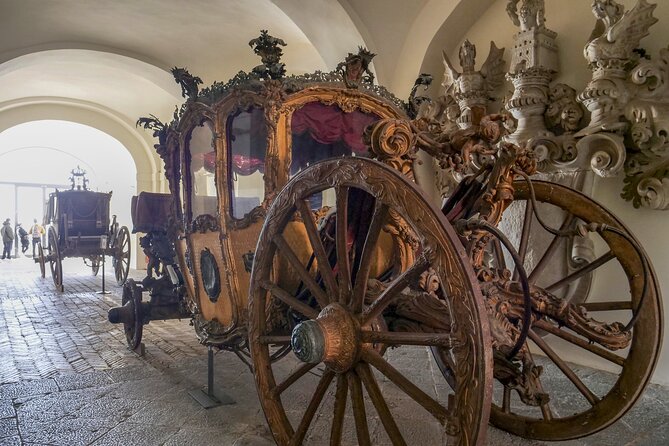 Tour in the Charterhouse of St. Martin and Pedamentina with an art expert - Who will enjoy this Naples experience most