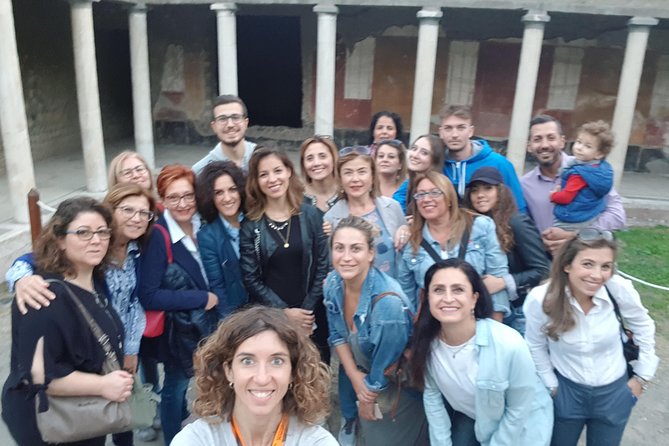 Tour in the villa of Poppea with an archaeologist - Meeting point, transport, and practical planning