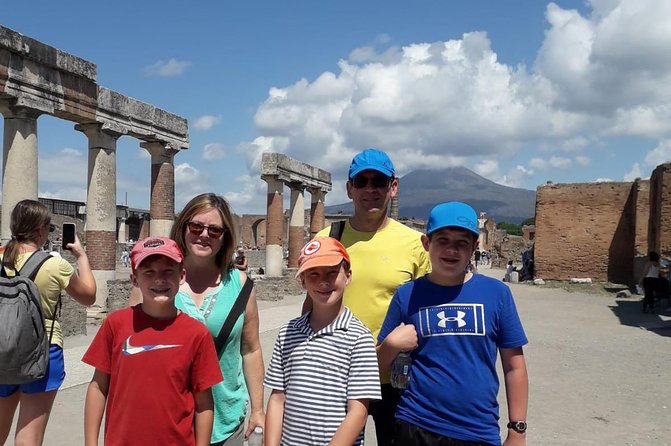 Tour of Pompeii for families with Transfer from Naples & Sorrento - Teatro Grande: starting with drama