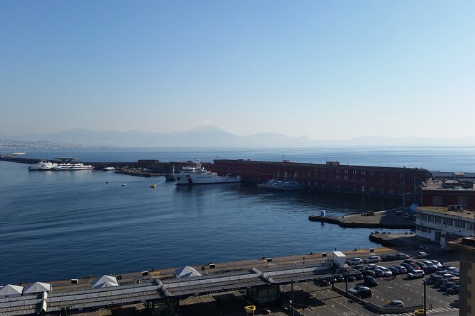 Tour of the Monumental Naples with an art expert - How the private format affects the experience