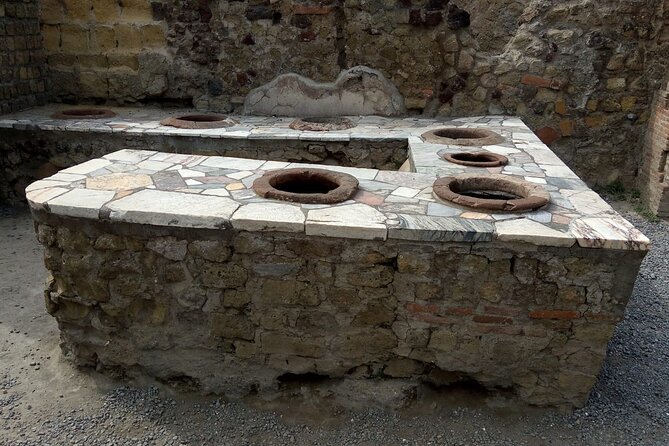 Transfer From Naples/area to Amalfi coast with 2hr stop in Pompei - What the $185.03 price really covers