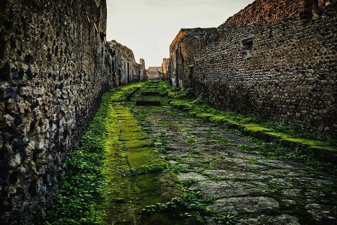 Transfer from Naples to Positano/Sorrento via Pompeii or vice versa - Naples pickup details matter