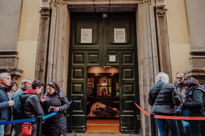 Veiled Christ Small Group Tour with Entrance Ticket in Naples - What the pace feels like
