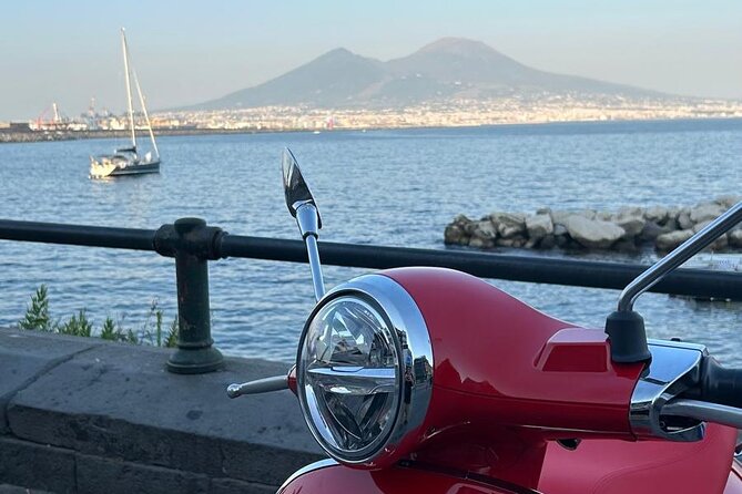 Vespa Naples rental - Picking up near Via Toledo 16
