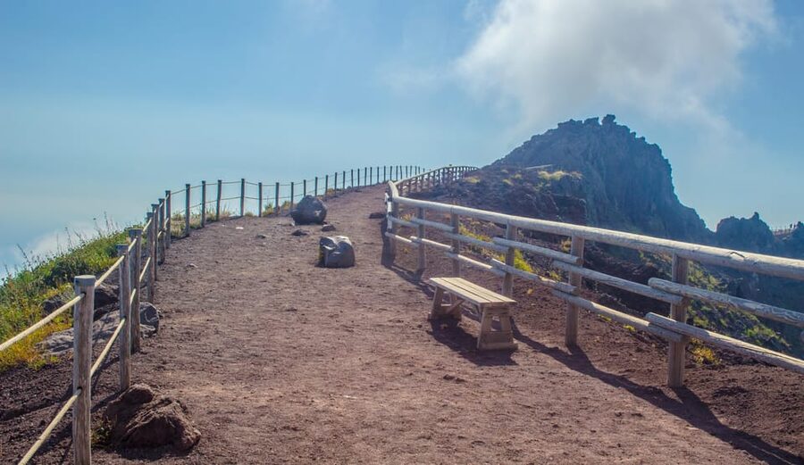 Vesuvio Skip The Line Ticket With Digital Audioguide - The panorama beyond Naples