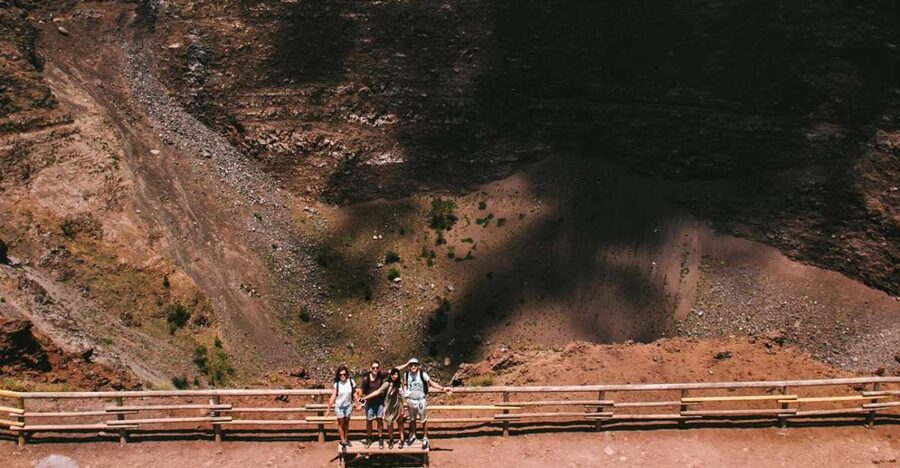 Vesuvio Tour_Transfer+Entrance ticket - The 40-minute ride up Mount Vesuvius