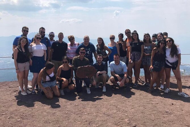 Vesuvius, V.I.P. the only Tour with Volcanological Guide - La Capannuccia and the views across the bay