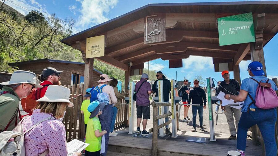 Vesuvius Volcano Experience: from Naples, Pompeii and Rome - Why Mount Vesuvius Is Worth Your Day