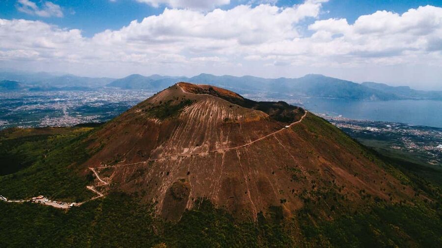 Vesuvius Volcano Experience: from Naples, Pompeii and Rome - The One-Hour Ride and Arrival at Vesuvius
