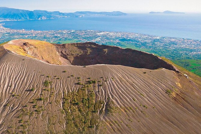 Vintage Van Experience: Tour and Transfer to Mt. Vesuvius - Two hours on the crater path