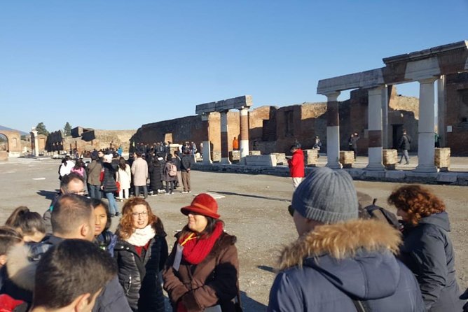 Visit Herculaneum with an expert professional guide (2/3 hours) - How the private format changes the experience