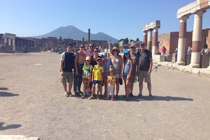 Visit in Pompeii - Pompeii Private Tour with Ada - How Ada’s guiding style affects the visit
