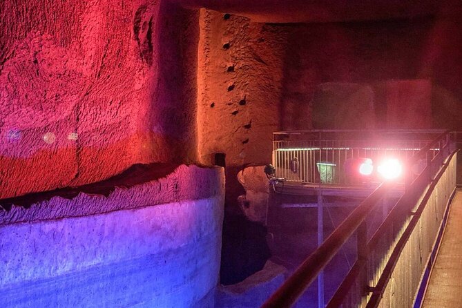 Visit to the Lapis Water Museum in Spanish - The ancient cistern and the Prince’s Pool